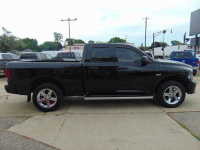 2015 RAM 1500 Ext Cab, $13995. Photo 4