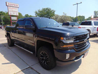 2016 Chevrolet 1500 Crew Cab, $20995. Photo 3