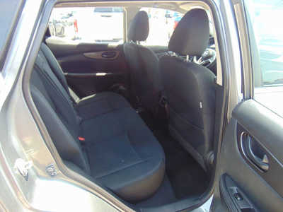 2018 Nissan Rogue, $11995. Photo 10