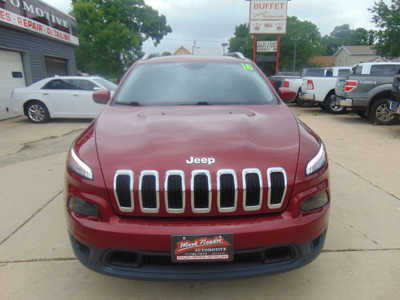2016 Jeep Cherokee, $9995. Photo 2