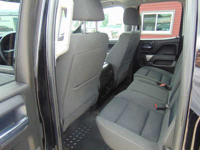 2017 Chevrolet 1500 Ext Cab, $21995. Photo 9
