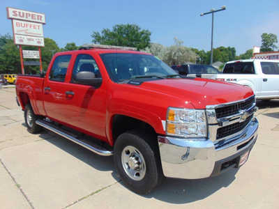 2009 Chevrolet 2500 Crew Cab, $18995. Photo 3
