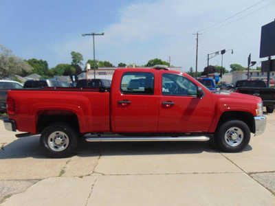 2009 Chevrolet 2500 Crew Cab, $18995. Photo 4