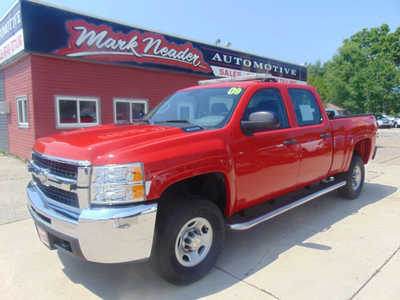 2009 Chevrolet 2500 Crew Cab, $18995. Photo 1