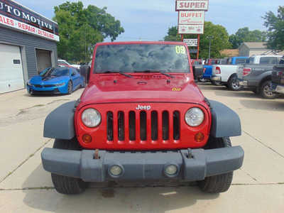 2009 Jeep Wrangler Unlimited, $9995. Photo 2