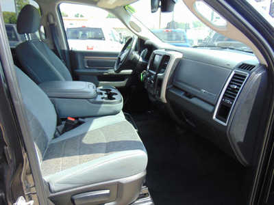 2017 RAM 1500 Crew Cab, $19995. Photo 10