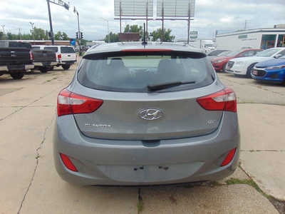 2015 Hyundai Elantra, $8995. Photo 6