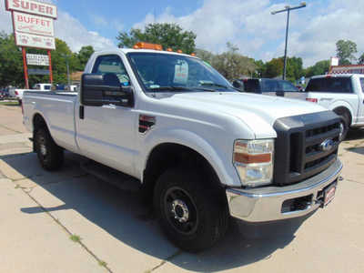 2009 Ford F250 Reg Cab, $11995. Photo 3