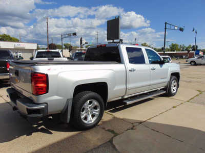 2017 Chevrolet 1500 Crew Cab, $17995. Photo 5