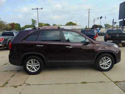 2014 Kia Sorento, $8995. Photo 4