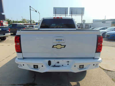 2016 Chevrolet 1500 Ext Cab, $14995. Photo 6