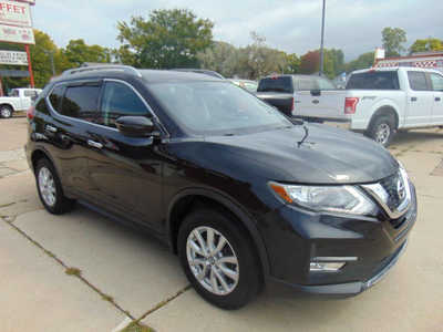 2017 Nissan Rogue, $12995. Photo 3