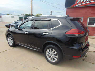 2017 Nissan Rogue, $12995. Photo 7