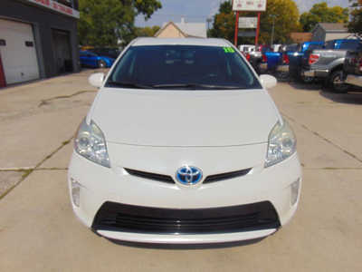 2015 Toyota Prius, $10995. Photo 2