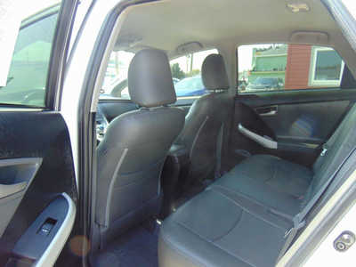 2015 Toyota Prius, $10995. Photo 9