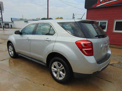 2017 Chevrolet Equinox, $8995. Photo 7