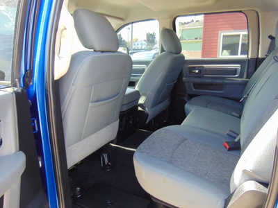 2016 RAM 1500 Crew Cab, $18995. Photo 9