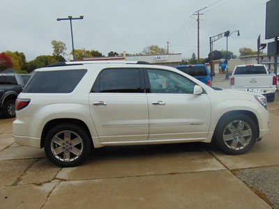 2015 GMC Acadia, $9995. Photo 4