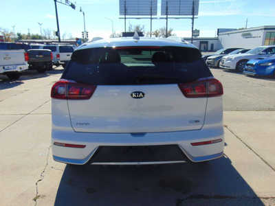 2017 Kia Niro Hybrid, $8995. Photo 6