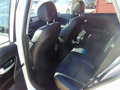 2017 Kia Niro Hybrid, $8995. Photo 9