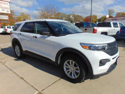 2021 Ford Explorer, $17995. Photo 3