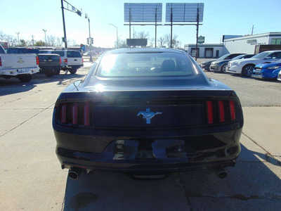 2016 Ford Mustang, $12995. Photo 6