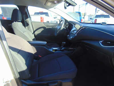 2016 Chevrolet Malibu, $11995. Photo 10