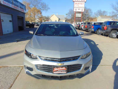 2016 Chevrolet Malibu, $11995. Photo 2