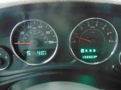 2015 Jeep Wrangler Unlimited, $13995. Photo 12