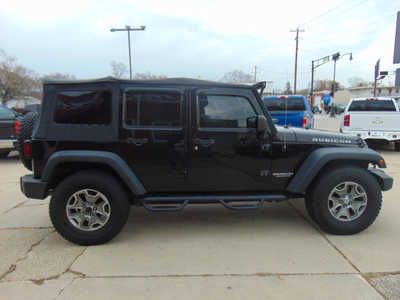 2015 Jeep Wrangler Unlimited, $13995. Photo 4