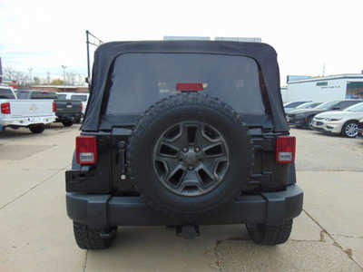 2015 Jeep Wrangler Unlimited, $13995. Photo 6