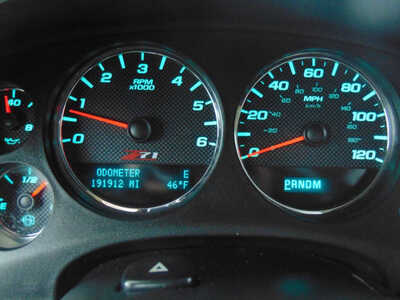 2011 Chevrolet 1500 Crew Cab, $7995. Photo 12