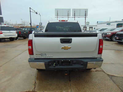 2011 Chevrolet 1500 Crew Cab, $7995. Photo 6