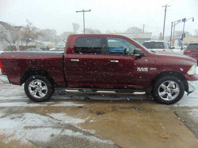 2017 RAM 1500 Crew Cab, $13995. Photo 4