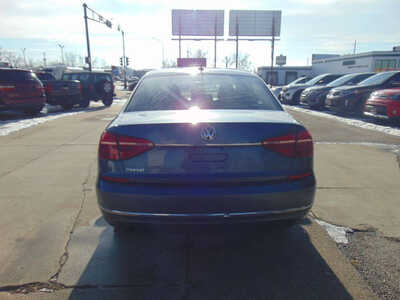 2016 Volkswagen Passat, $8995. Photo 6