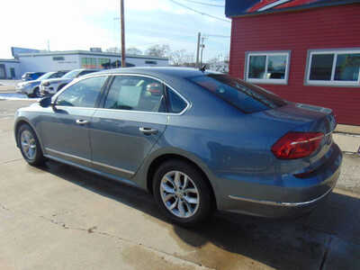 2016 Volkswagen Passat, $8995. Photo 7