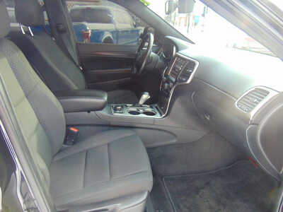 2018 Jeep Grand Cherokee, $13995. Photo 10