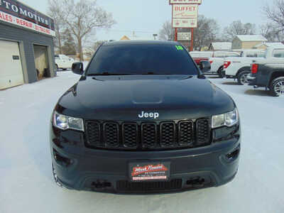 2018 Jeep Grand Cherokee, $13995. Photo 2