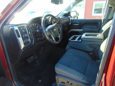 2017 Chevrolet 1500 Crew Cab, $15995. Photo 11