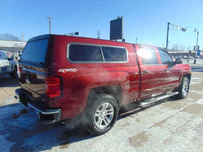 2017 Chevrolet 1500 Crew Cab, $15995. Photo 5