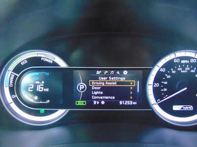 2018 Kia Niro Hybrid, $11995. Photo 12