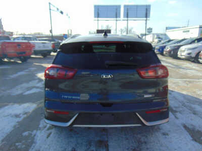 2018 Kia Niro Hybrid, $11995. Photo 6