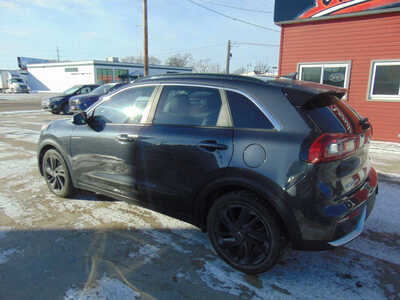 2018 Kia Niro Hybrid, $11995. Photo 7