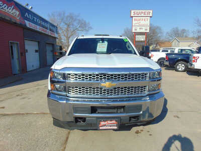 2019 Chevrolet 2500 Ext Cab, $17995. Photo 2