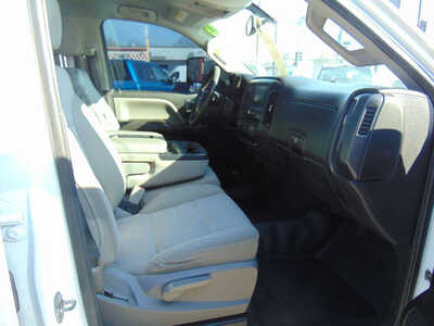 2019 Chevrolet 2500 Ext Cab, $17995. Photo 9