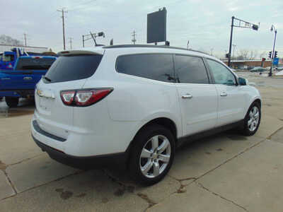 2017 Chevrolet Traverse, $8995. Photo 5