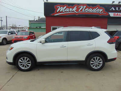 2018 Nissan Rogue, $13995. Photo 8