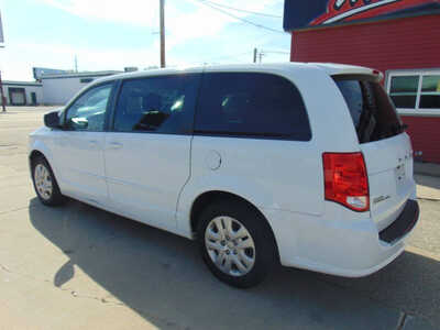 2017 Dodge Caravan, Grand, $9995. Photo 8