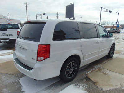 2016 Dodge Caravan, Grand, $9995. Photo 5