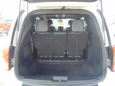 2016 Dodge Caravan, Grand, $9995. Photo 7